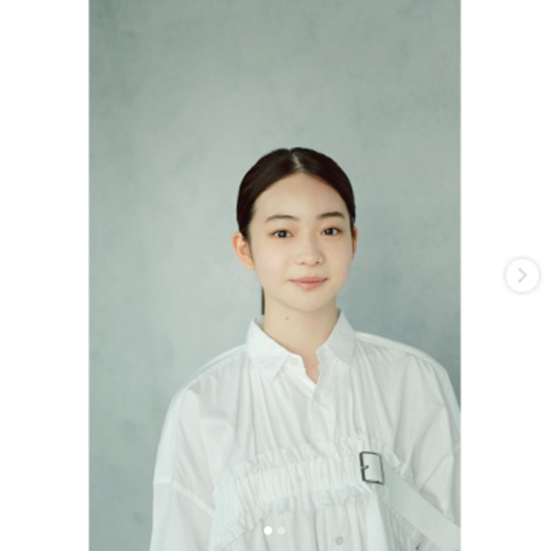 白鳥玉季のすべて：最新ドラマから驚異の演技力、プロフィール、大人っぽい魅力とは？